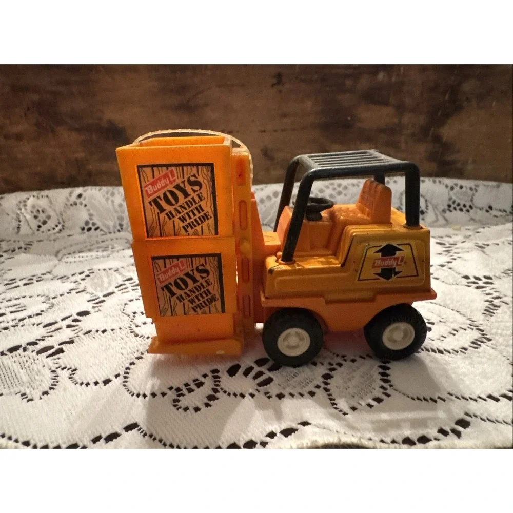 Vintage Buddy L Brute Forklift 4931 Sturdy Steel Plastic   1976 2 boxes Sealed
